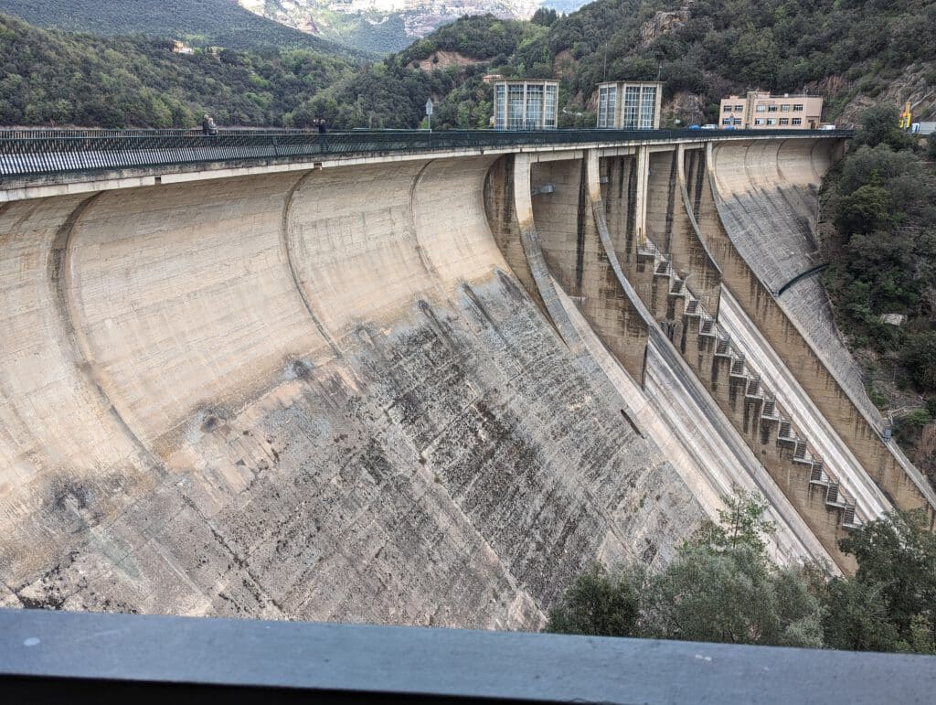 Reisebericht: Ein vergessenes Dorf - Sant Romà de Sau