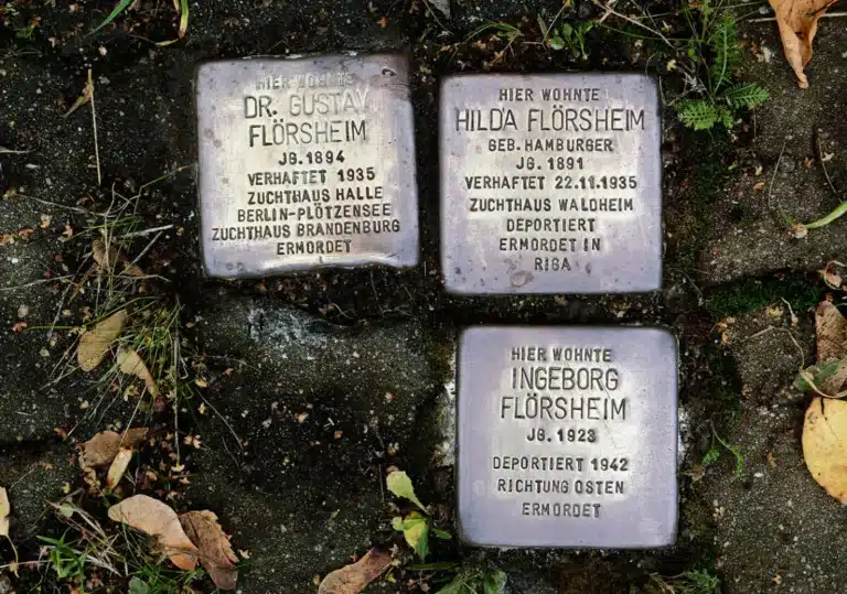 Stolpersteine des Gedenkens