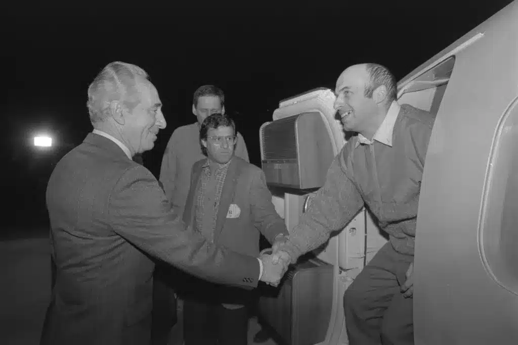 11.02.1986 - Vom Gulag in die Freiheit: Wie Natan Scharanski das Sowjet-Regime bezwang und zur jüdischen Legende wurde